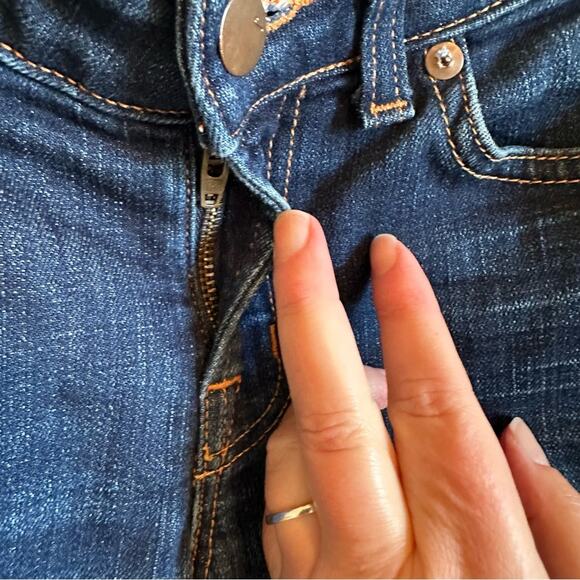 J brand woman’s jeans size 26 distressed‎ blue skinny - Picture 3 of 9